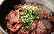 北海道マルハのカルビ丼　牛カルビ丼